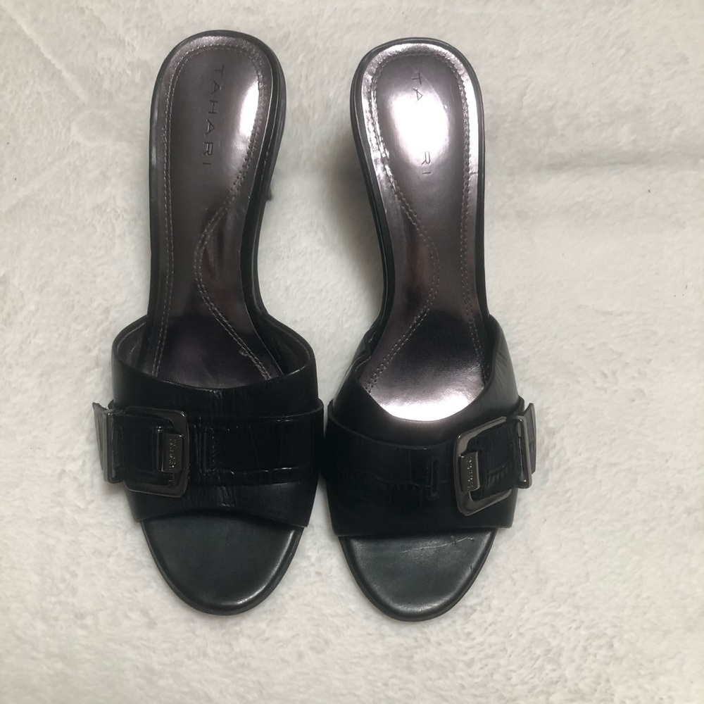 Shoes - Picture 2 of 8